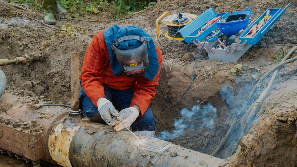 Law and Pipeline Safety in Nigeria: The Roles and Duties of Local Government Authorities and Pipeline Communities.